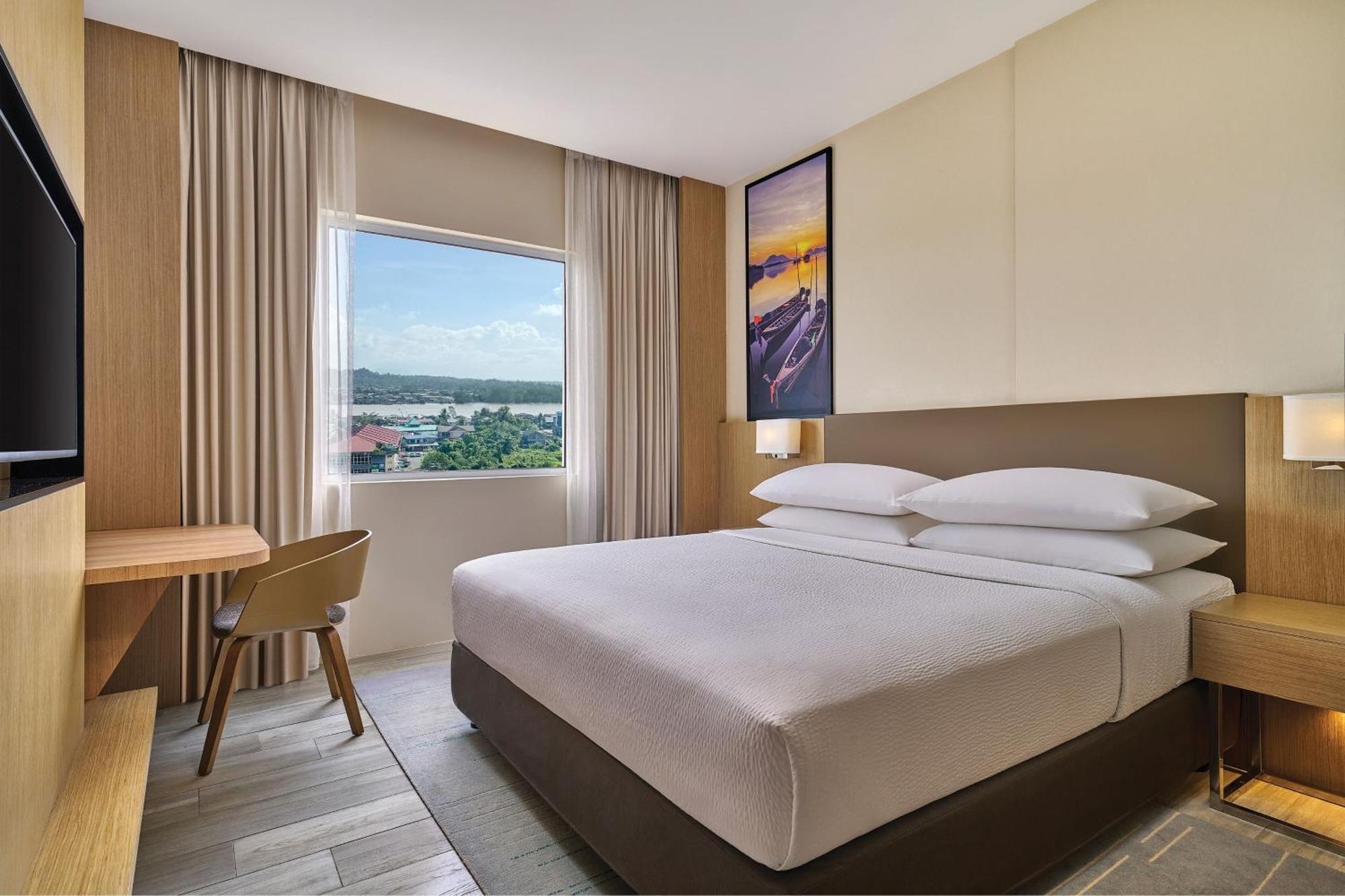 Fairfield By Marriott Bintulu Paragon Buitenkant foto