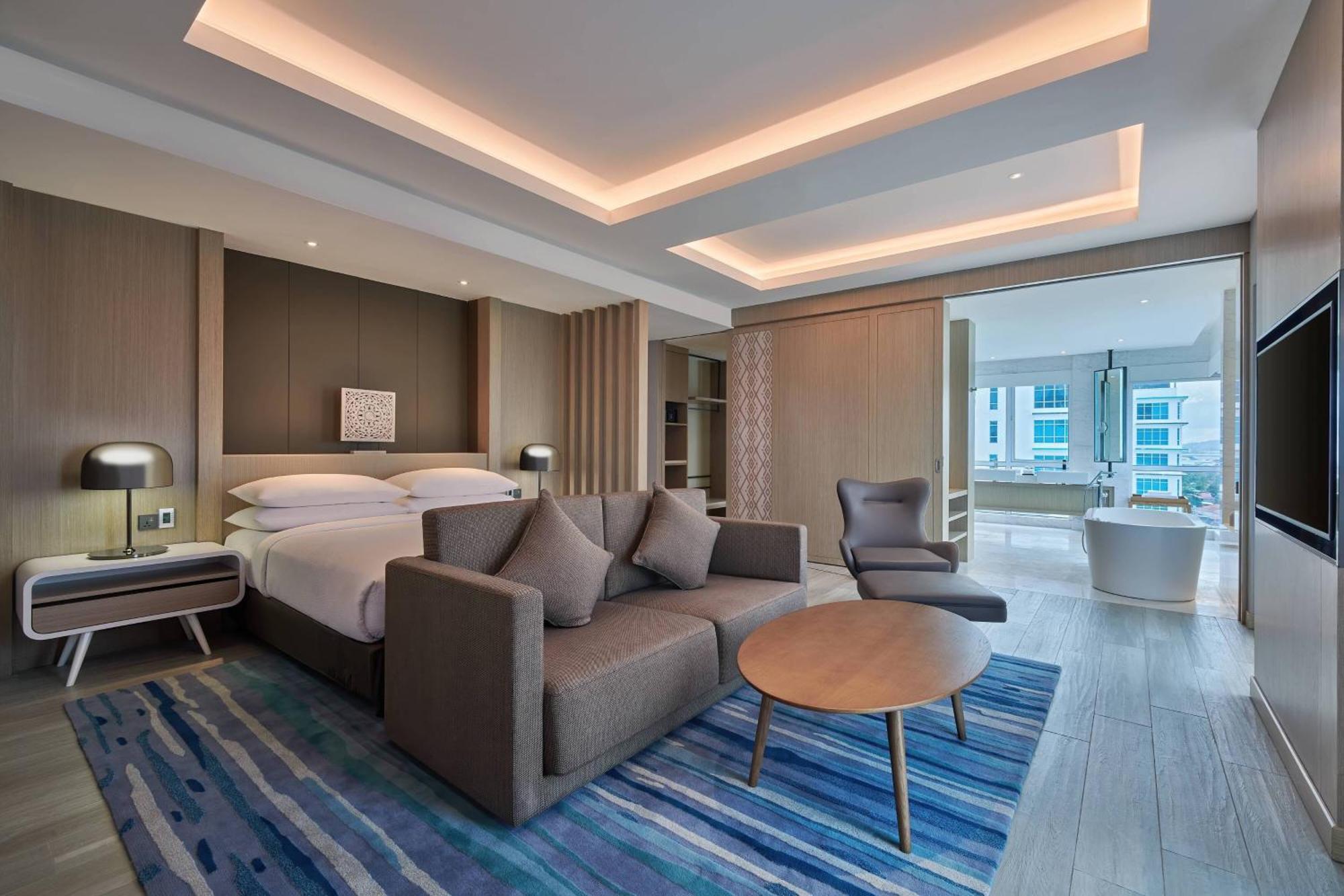 Fairfield By Marriott Bintulu Paragon Buitenkant foto